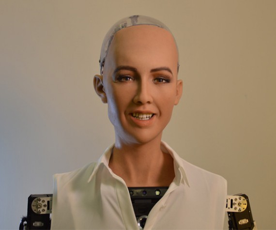 ربات انسان‌نمایی که شهروند عربستان است!